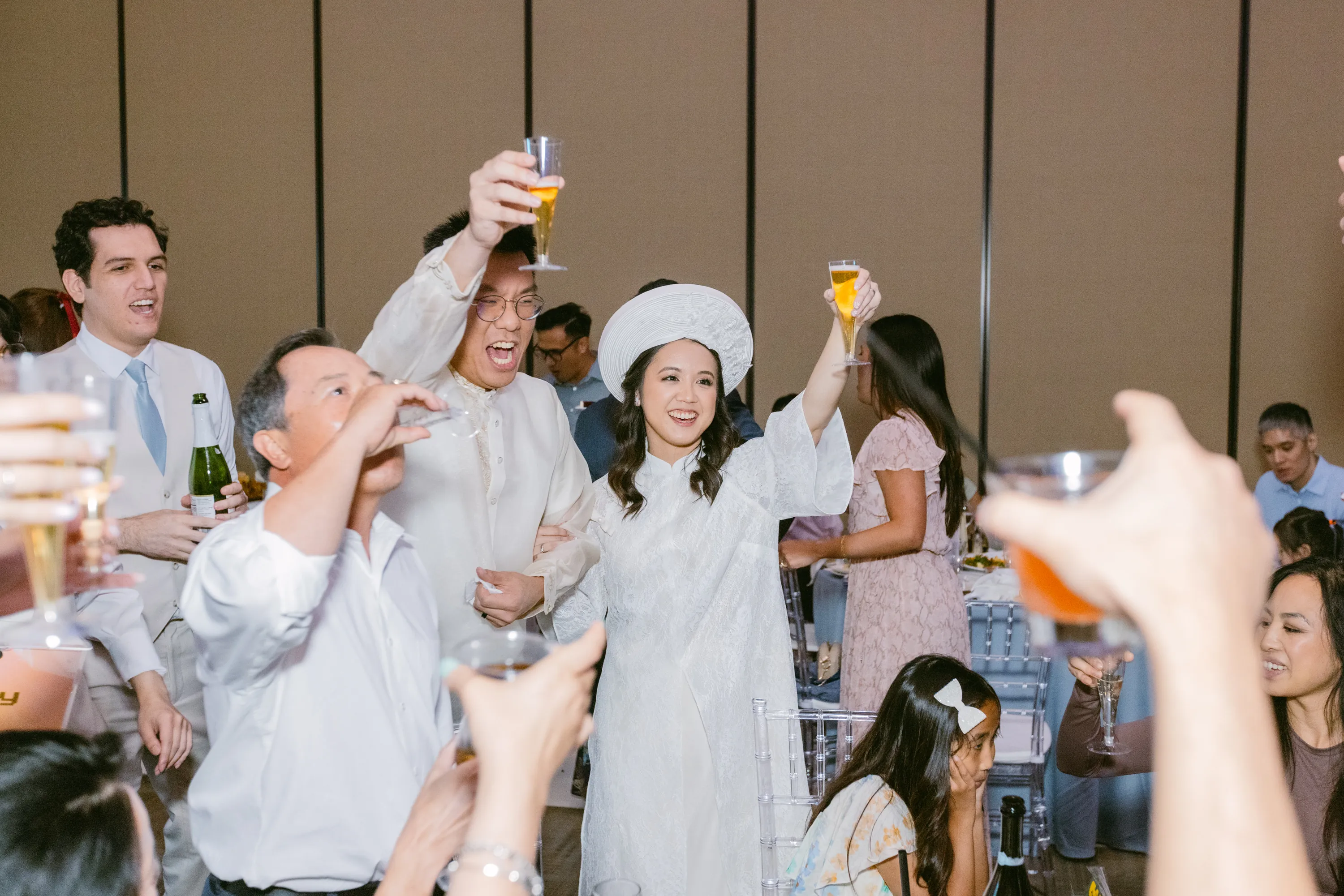 Captured by: 7th Story Wedding | Venue: The Pearl Restaurant and Lounge